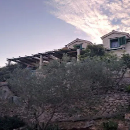 Villa Ana